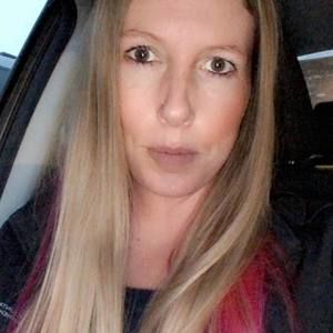 Meet your Posher, Stacy